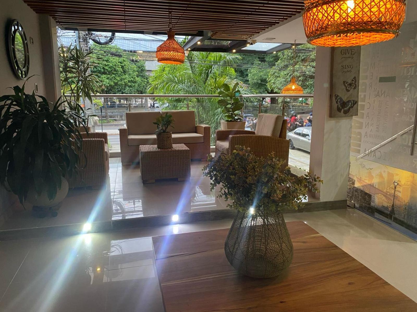 Hotel Suramericana Medellin Exterior photo
